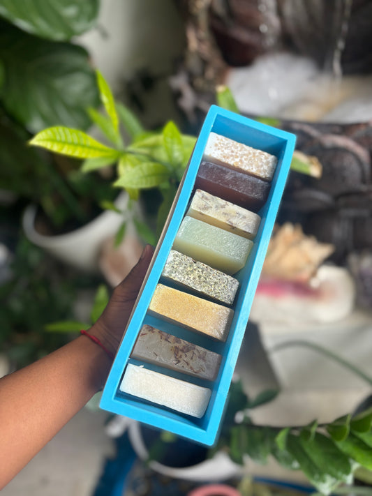 SOAP FLIGHT (CONTAINER SOLD SEPARATELY)